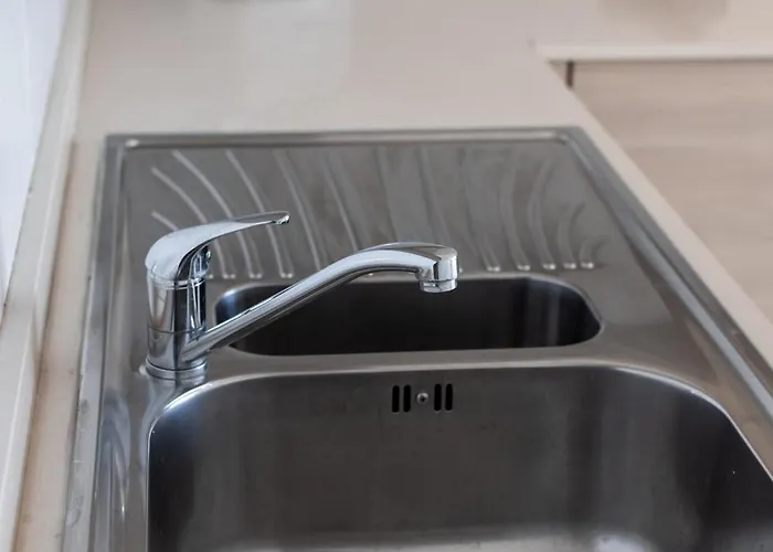 The Pinnacle 3 - 2bed W Indoor Jacuzzi! By Homely 아파트